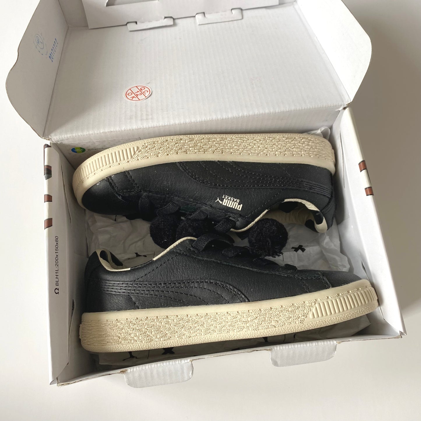 Puma x Tiny Cottons basket pom pom black trainers UK size 9 boxed